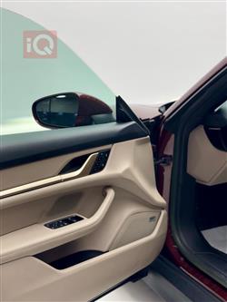 بورش تايكان